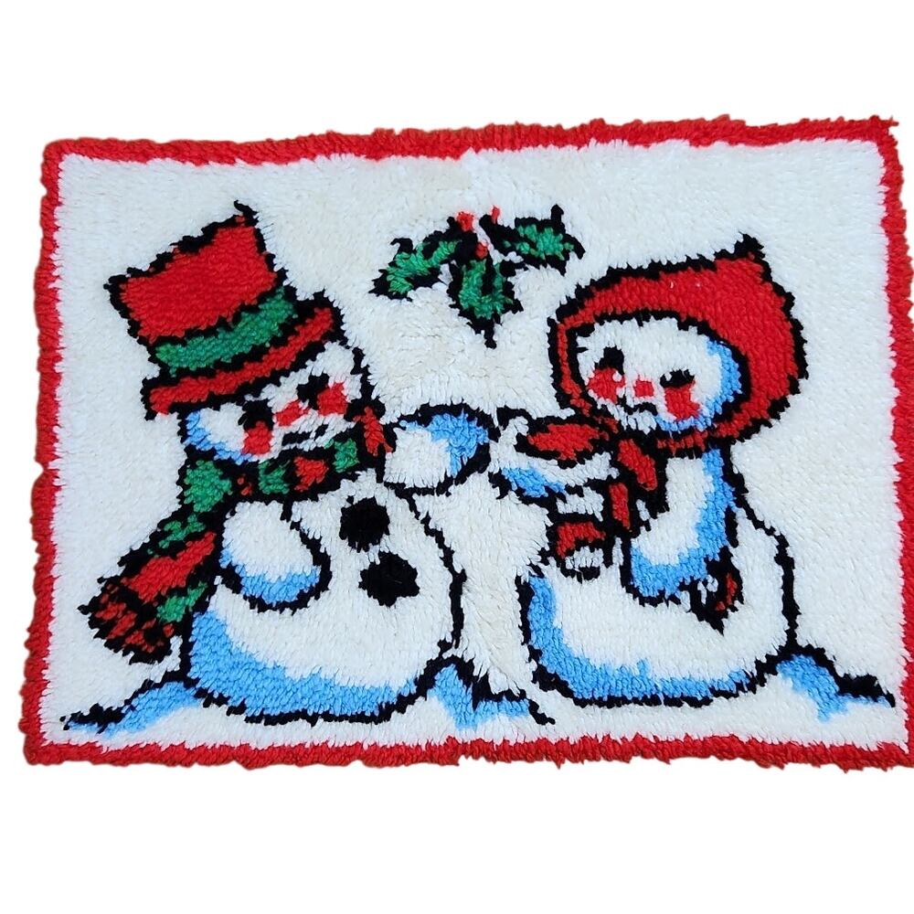 Vintage 1970s Mr & Mrs Snowman Latch Hook Rug Completed Christmas Holiday Decor